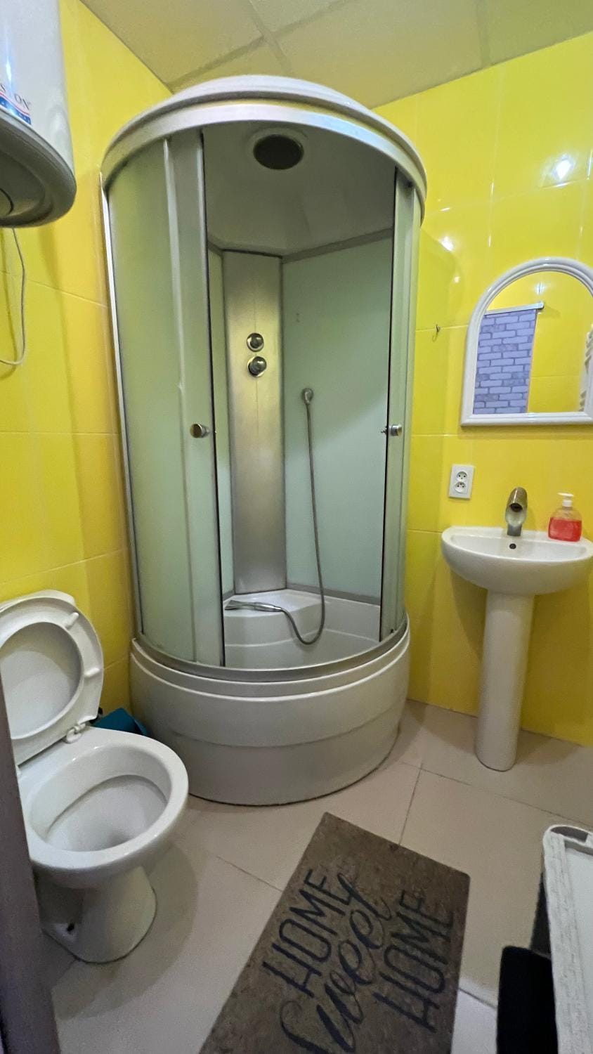 Shower, Toilet, Bathroom