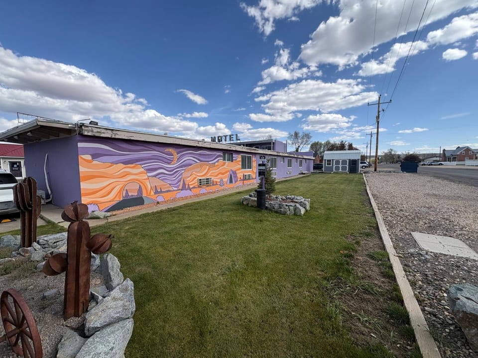 Property building, pet friendly