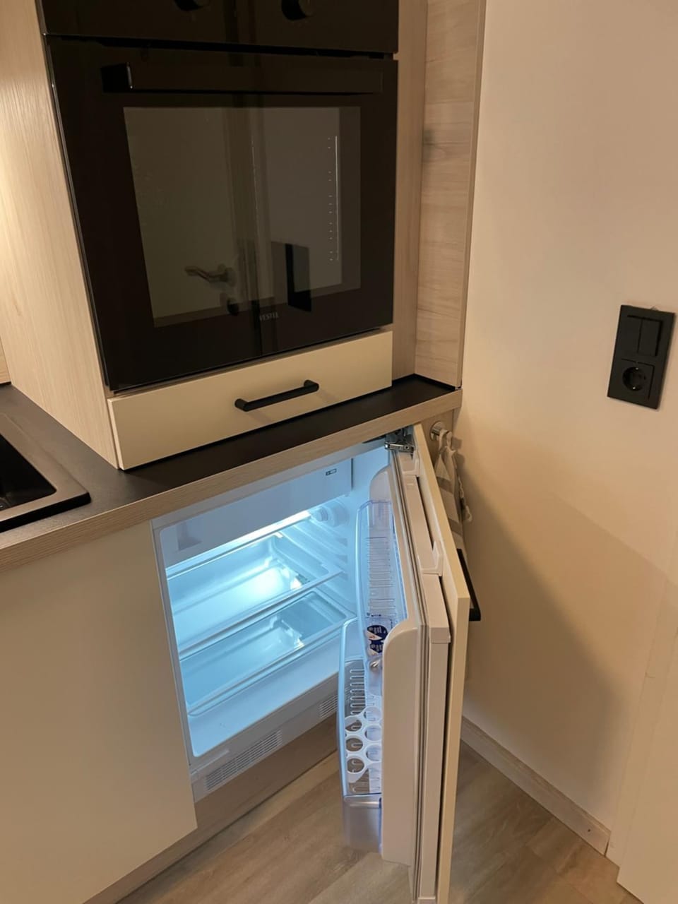 Kitchen or kitchenette, pet friendly