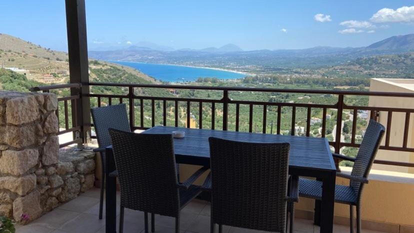 View (from property/room), Balcony/Terrace, Sea view