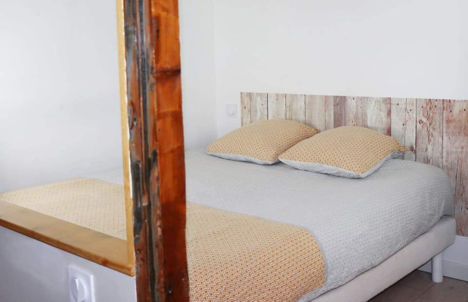La Cabane - Au cœur d'un village médiéval Apartment in Villeneuve-sur-Lot