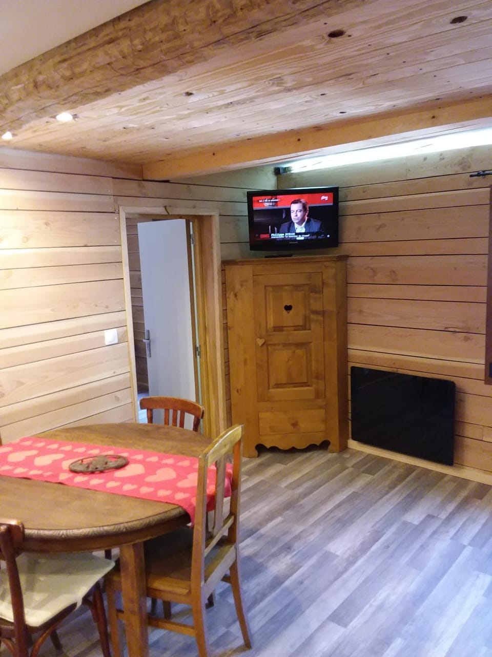 le Woody Apartment in Saint-Étienne-de-Tinée