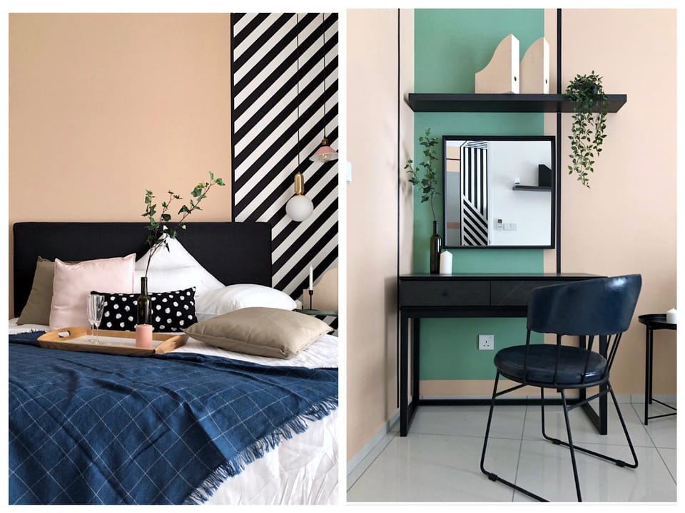 Bed, Seating area, Bedroom