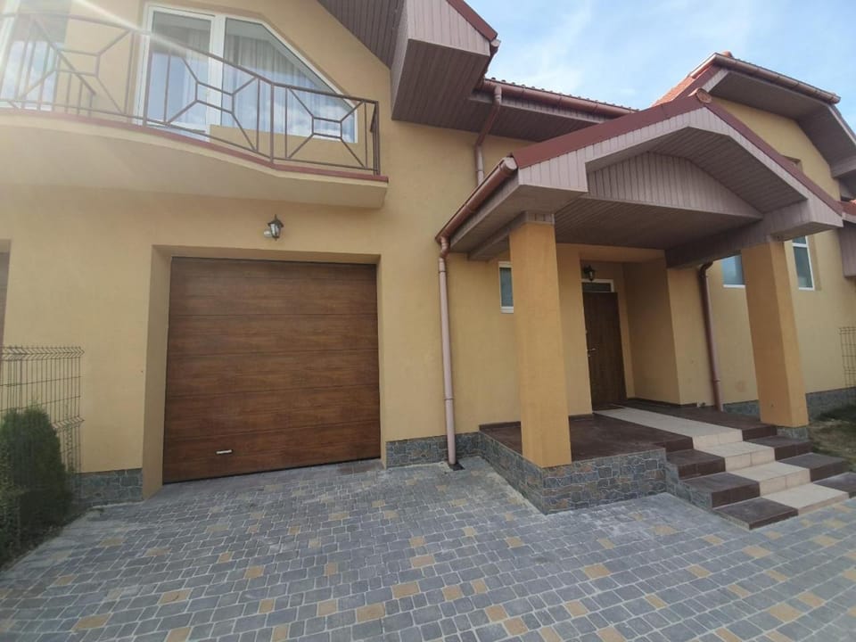 Апартаменты премиум класса на Гвардейской Apartment in Slovakia
