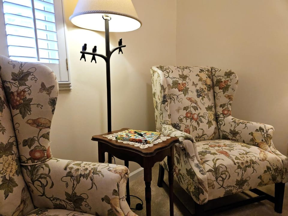 Seating area, Bedroom