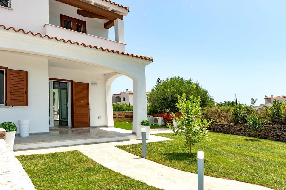 VILLA PARADISE Villa in Budoni