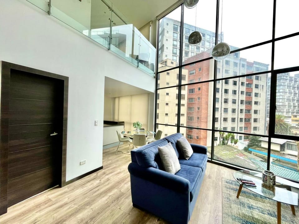 ESPECTACULAR LOFT Apartment in Quito