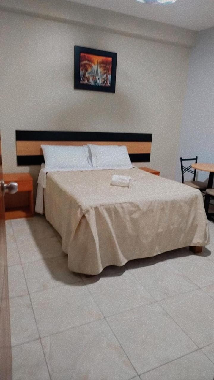 Hostal Parisuite Bed and Breakfast in Callao Region, Peru