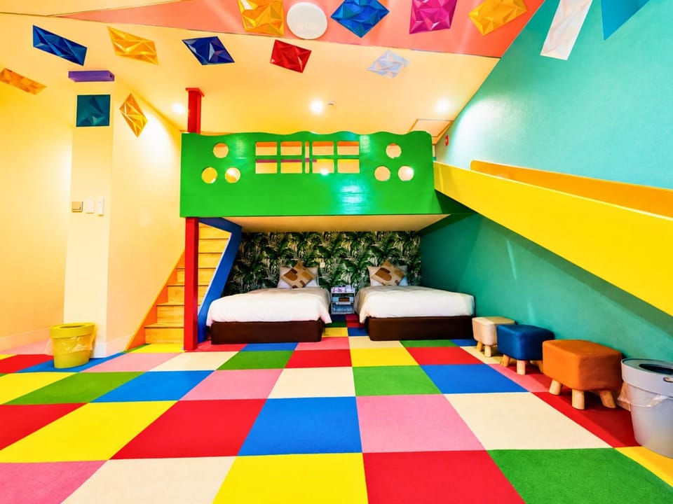 Bed, Photo of the whole room, Kids's club, Bedroom