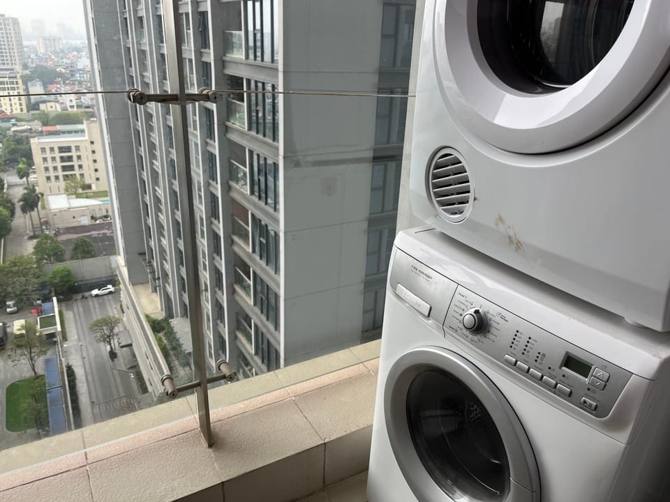 Vinhomes Metropolis Luxury Apartment 2 Br Apartment in Hanoi