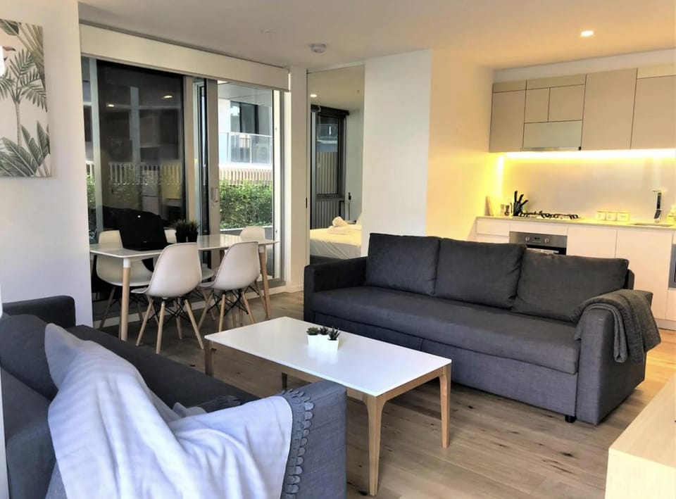 ReadySet Apartments on Rose Lane Apartment in Melbourne