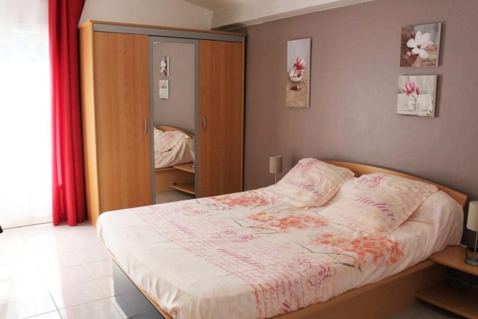 Bed, Bedroom, furniture