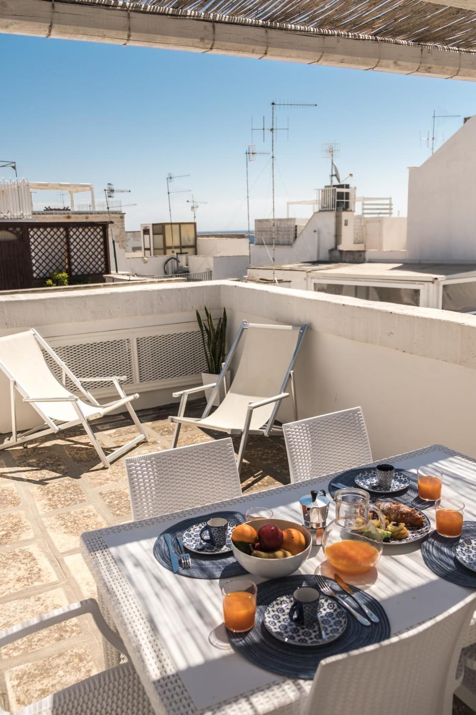 Patio, Solarium, Balcony/Terrace
