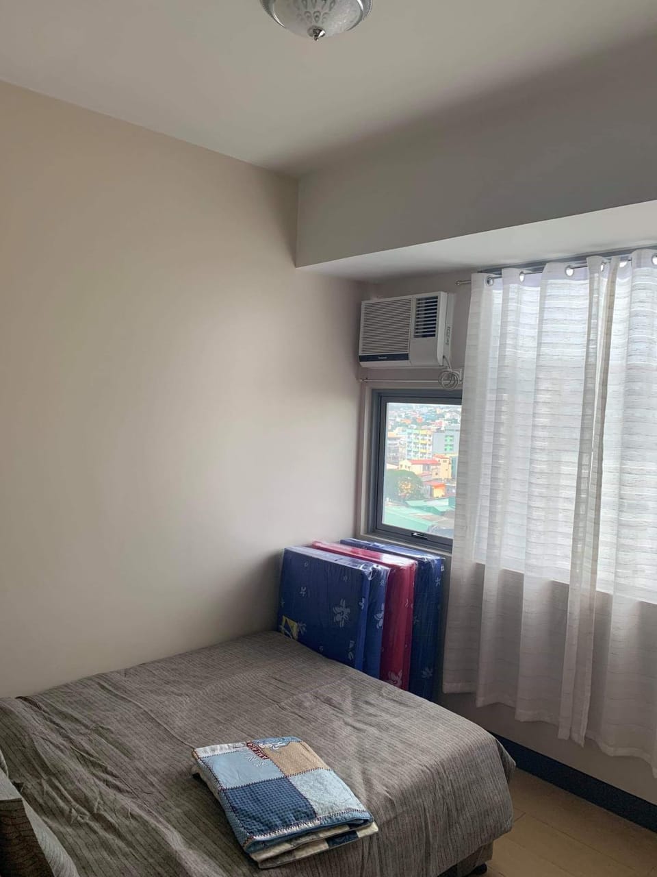 Cubao ManhattanHeights Unit 11A Tower B, 2BR Apartment in Pasig