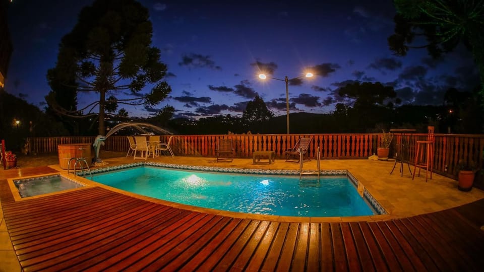 Mansão Austríaca Guesthouse Bed and Breakfast in Campos do Jordão