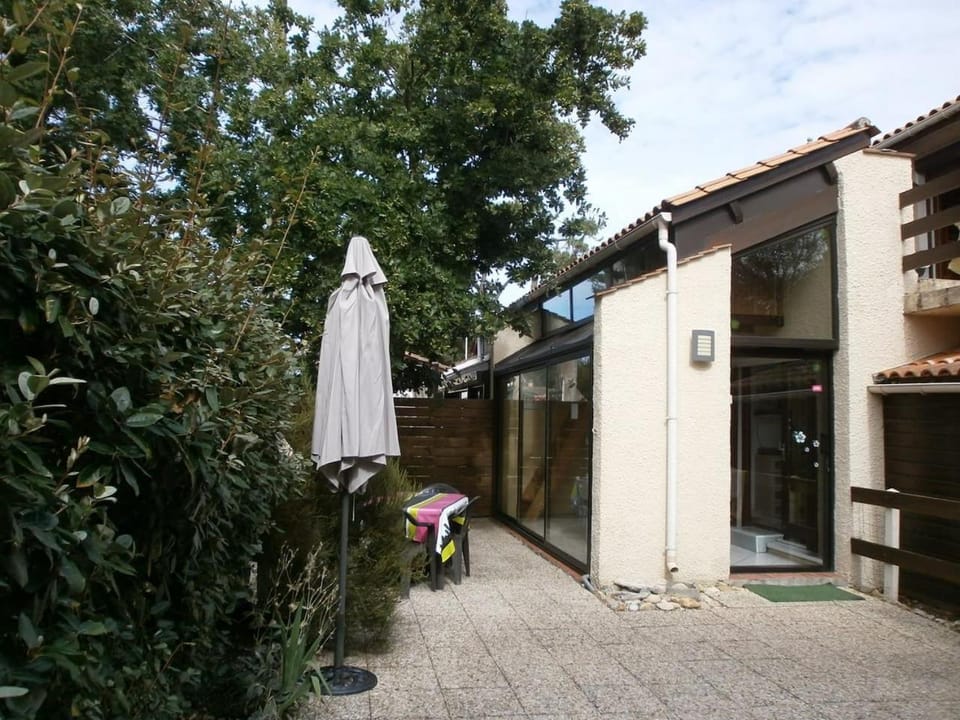 Petite maison proche océan Boulevard de l'amelie House in Soulac-sur-Mer