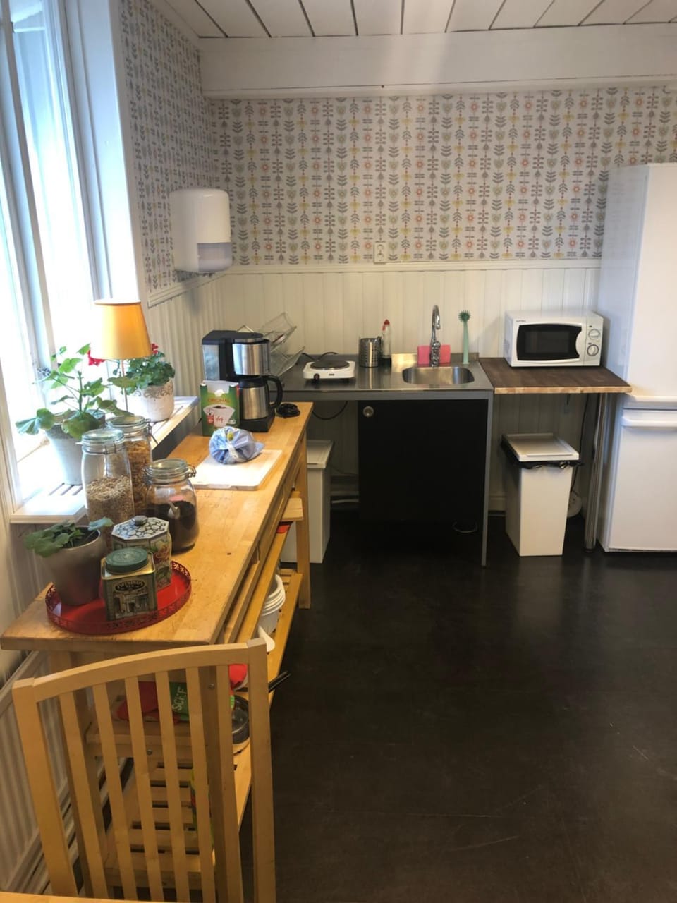 Property building, Coffee/tea facilities, Dining area, Communal kitchen