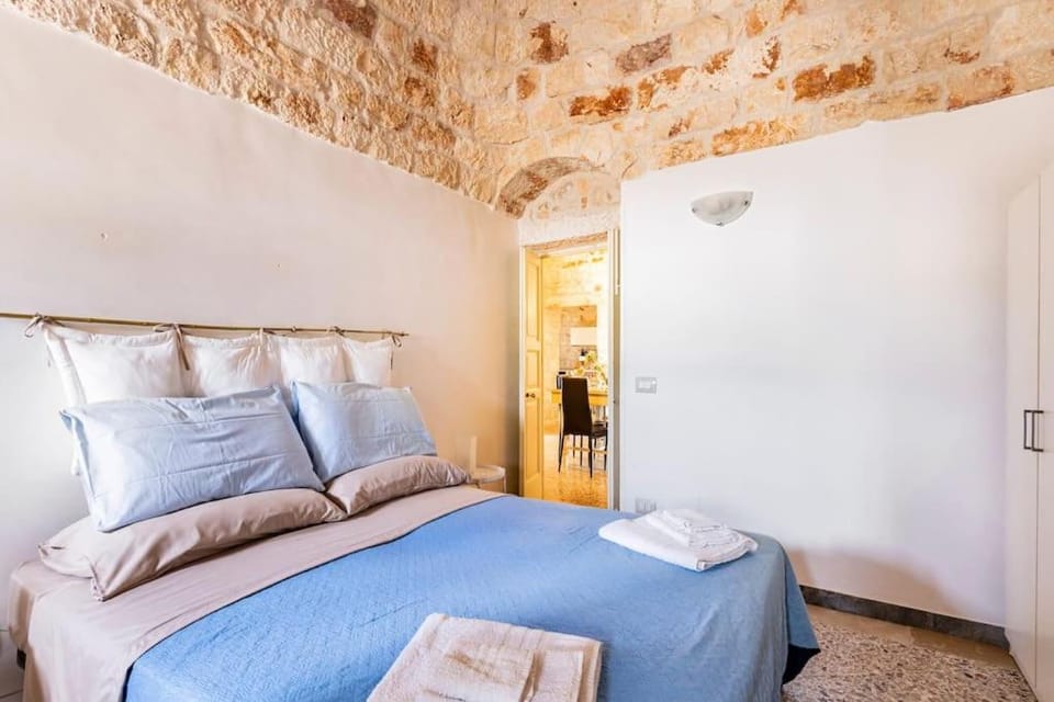 I Trulli di Zizì Villa in Province of Taranto