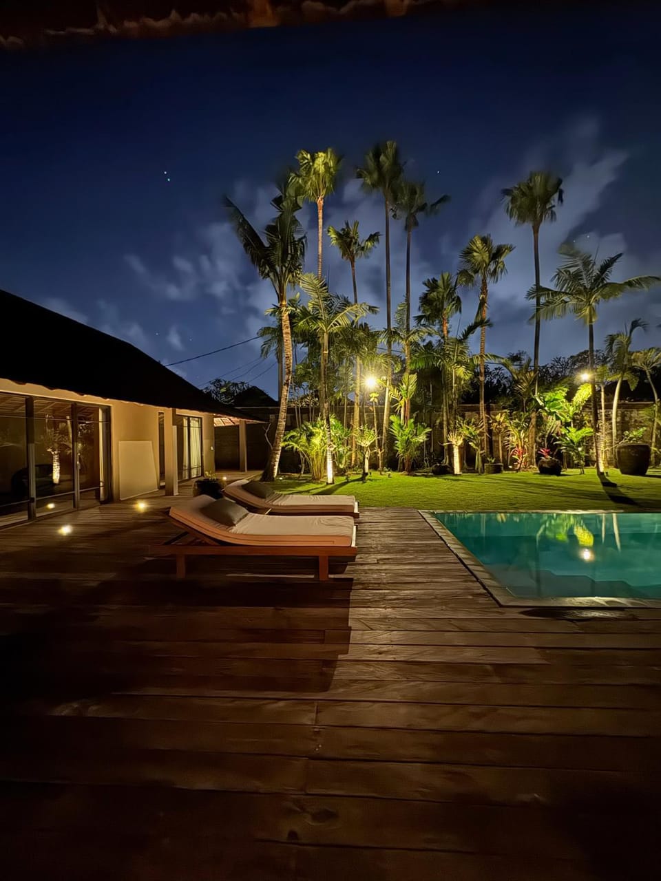 Night, Garden, Bedroom, sunbed