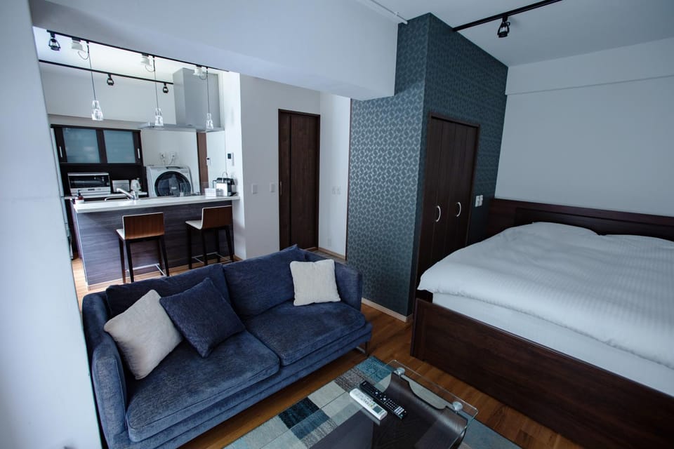 Bed, Seating area, Bedroom, wardrobe
