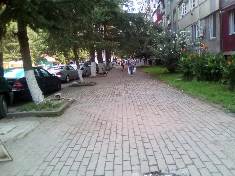Property building, Street view