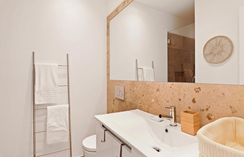 Modern Portuguese 1 Bedroom Apartment in Belém Apartment in Lisbon