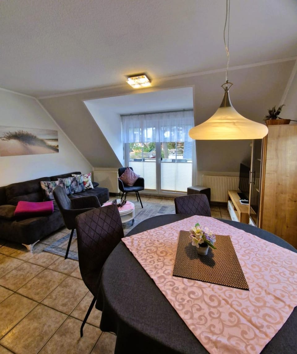_Neue Liebe_ Wohnung 3 Apartment in Zingst