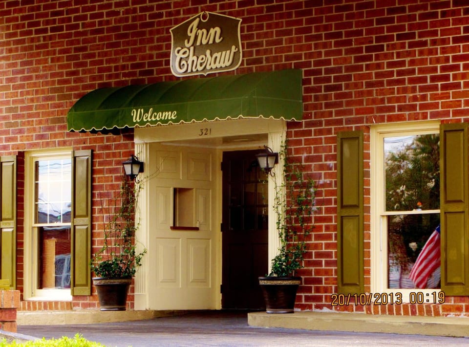 Facade/entrance, Property logo or sign