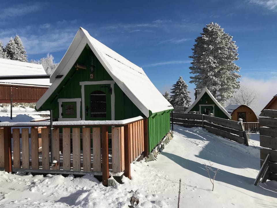 Property building, Winter
