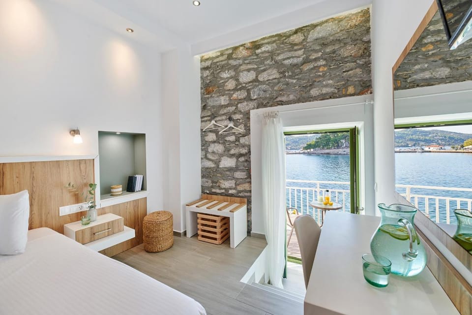 Bedroom, Sea view