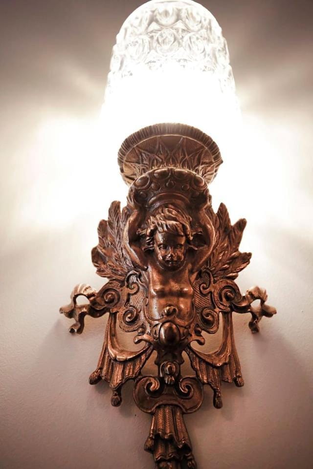 Decorative detail