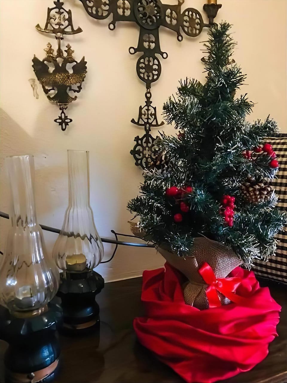 Winter, Decorative detail