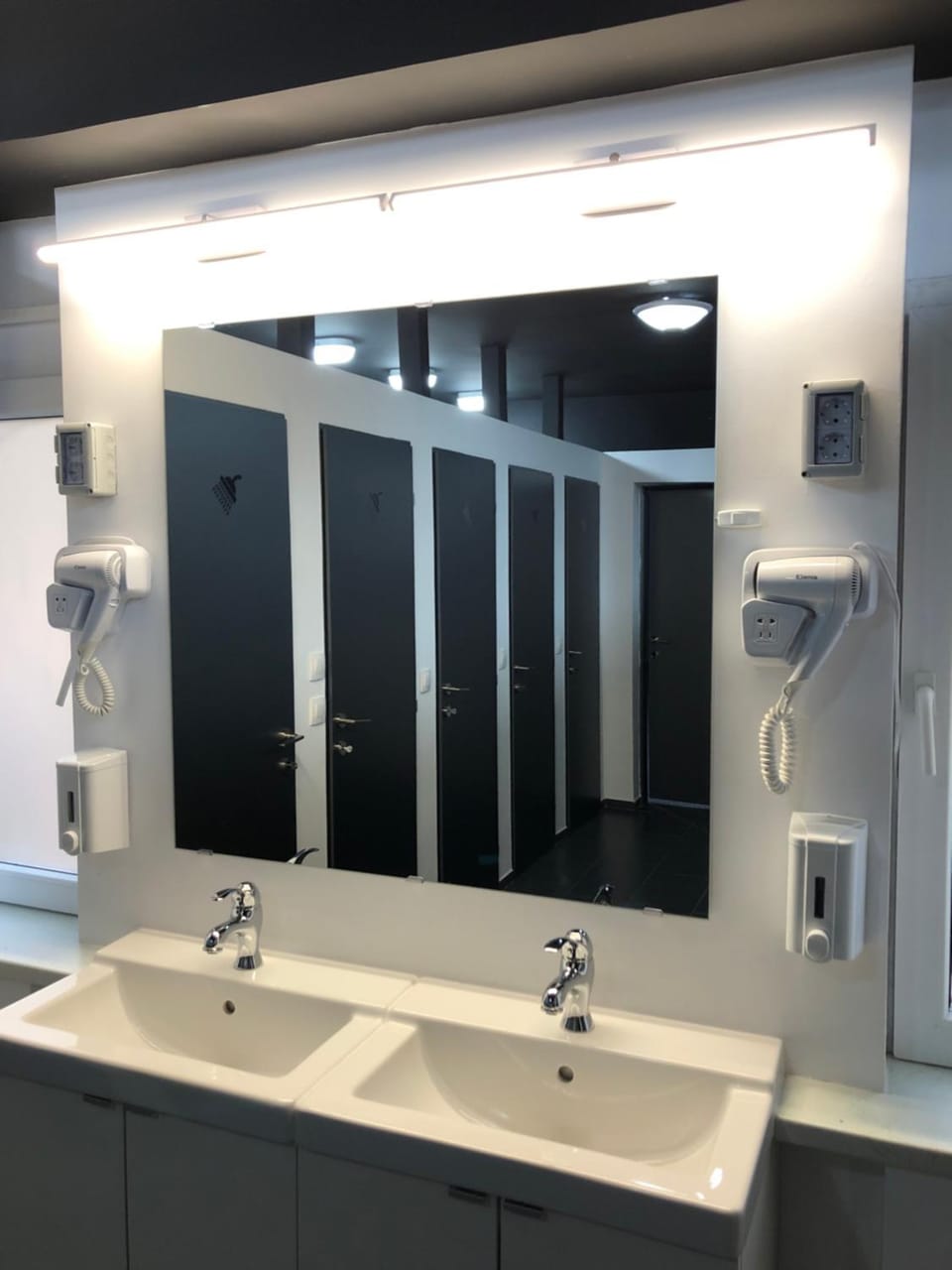 Shower, Bathroom, heating