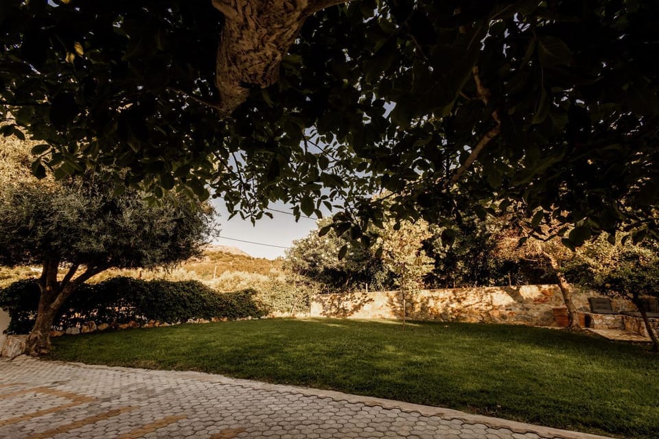 Garden, Garden view