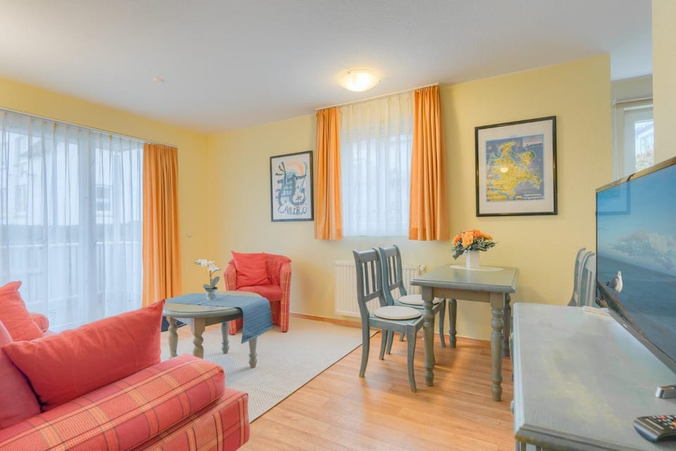Villa Karola, Wohnung 3 Apartment in Mecklenburg-Vorpommern, Germany
