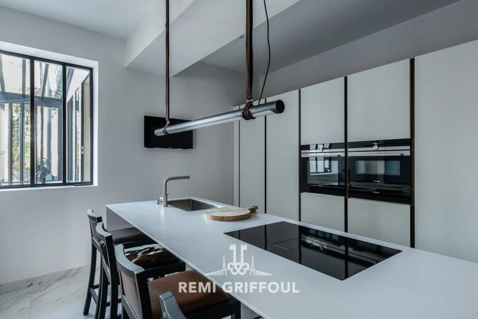 Villa Gernez Historic Center 10 guests Villa in Honfleur