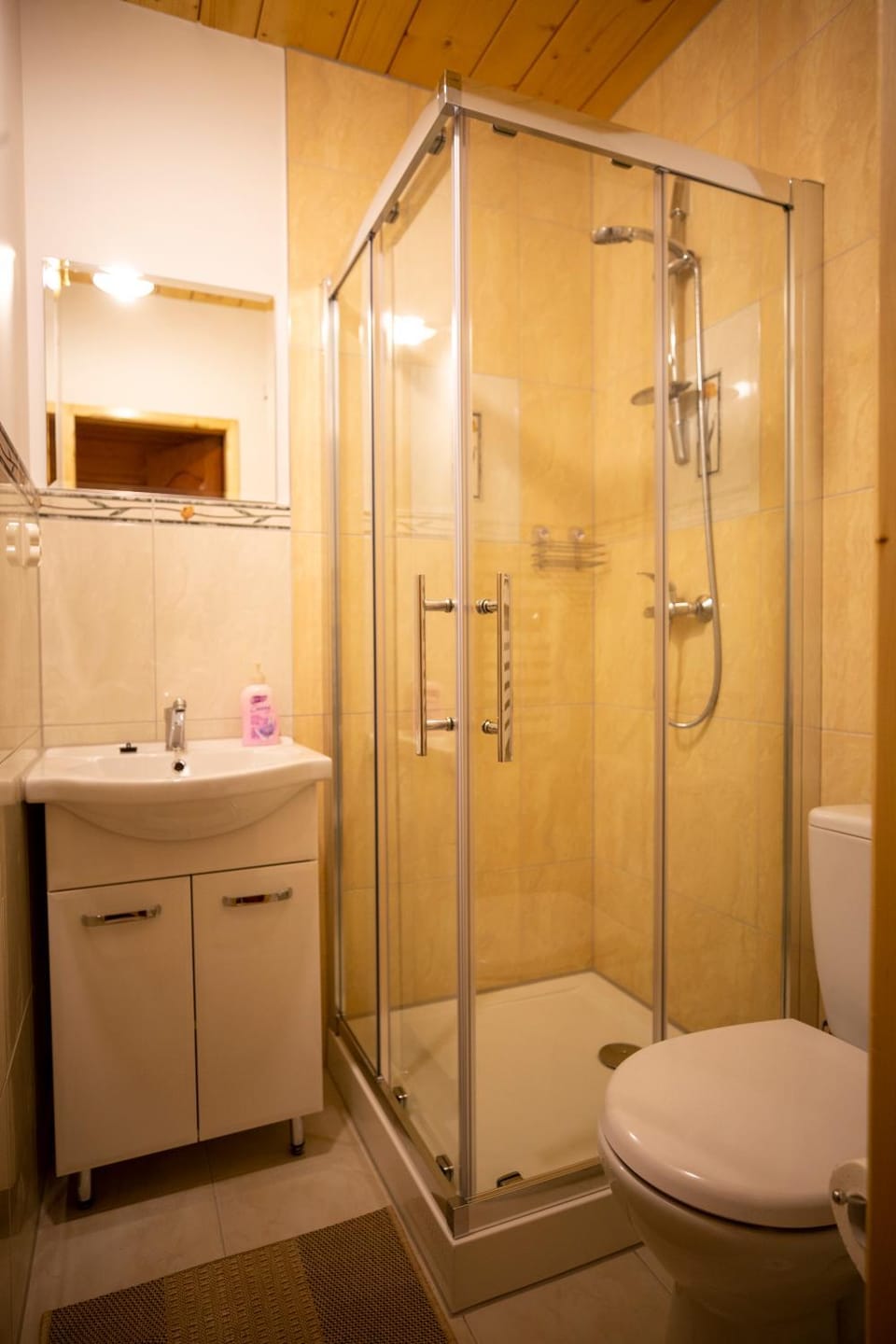 Zagroda na zakręcie Apartment in Lesser Poland Voivodeship
