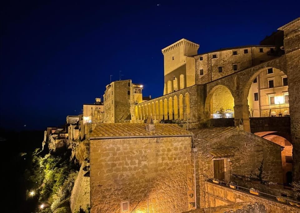 Night, Landmark view