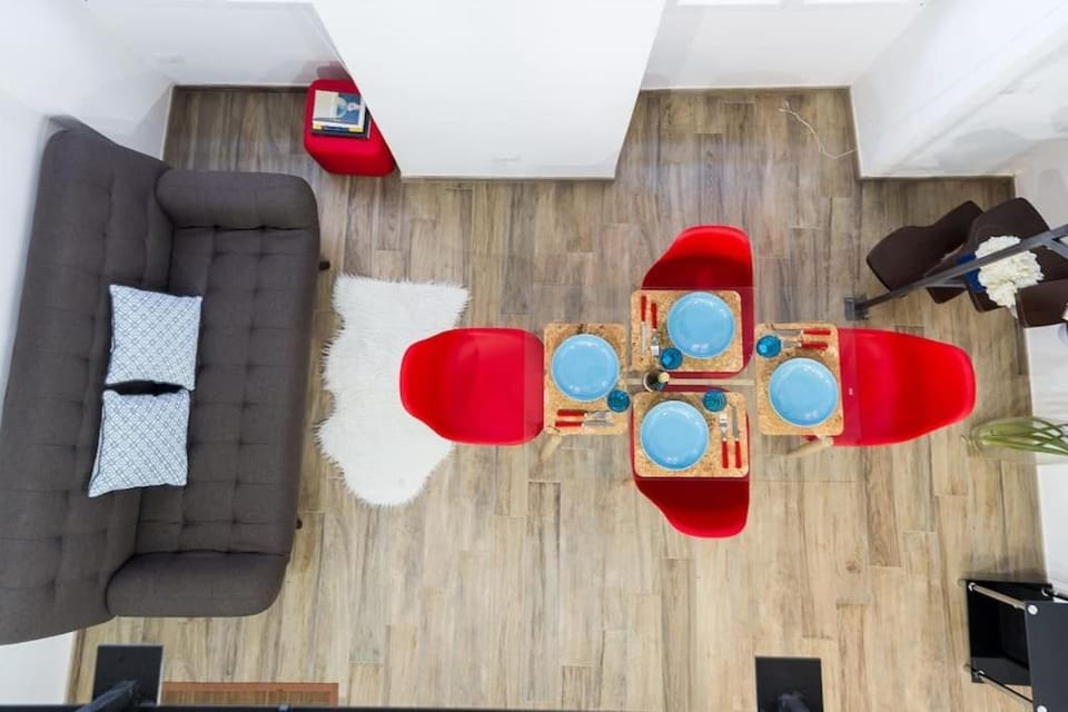Miniloft Rosso · Mini-Loft Sanremo Centro. Wifi & Aria condizionata Apartment in Sanremo