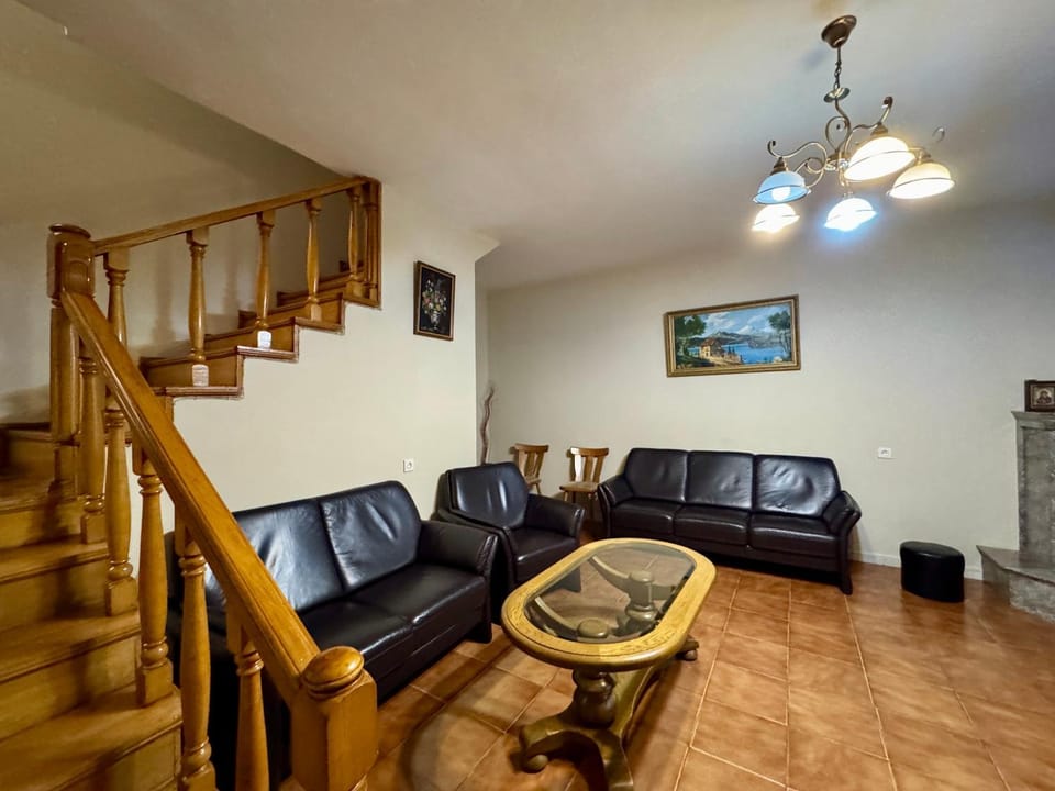 Spacious 5BR Private home in old Batumi House in Batumi