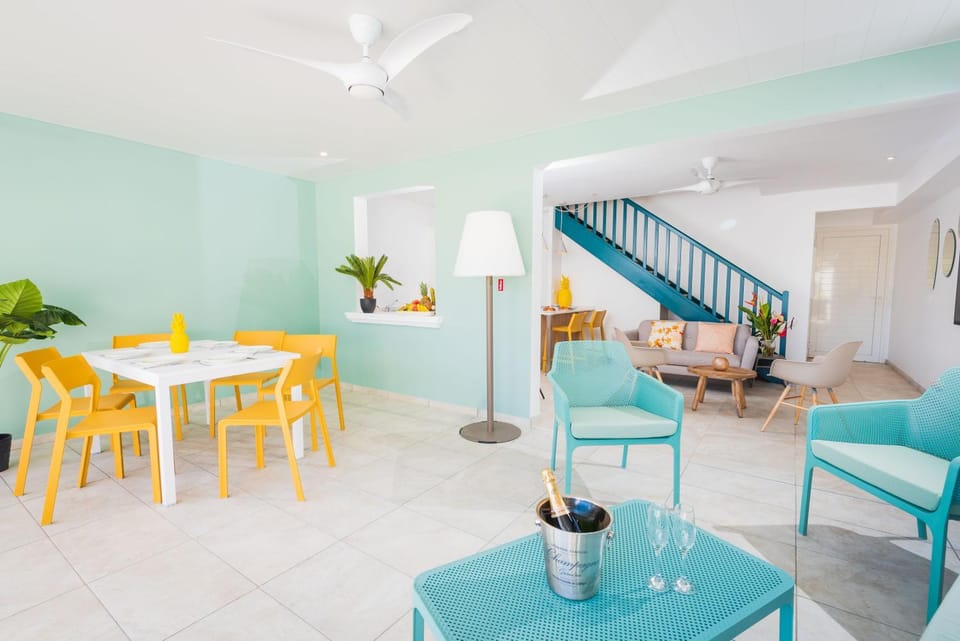 Balcony/Terrace, Living room