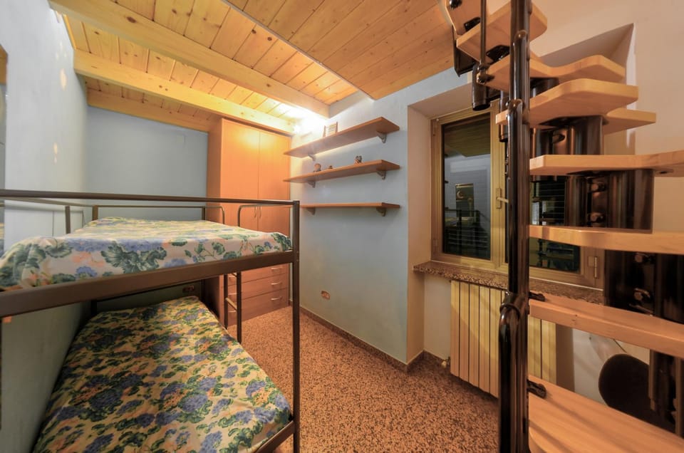 Casa Tinin Apartment in Loano