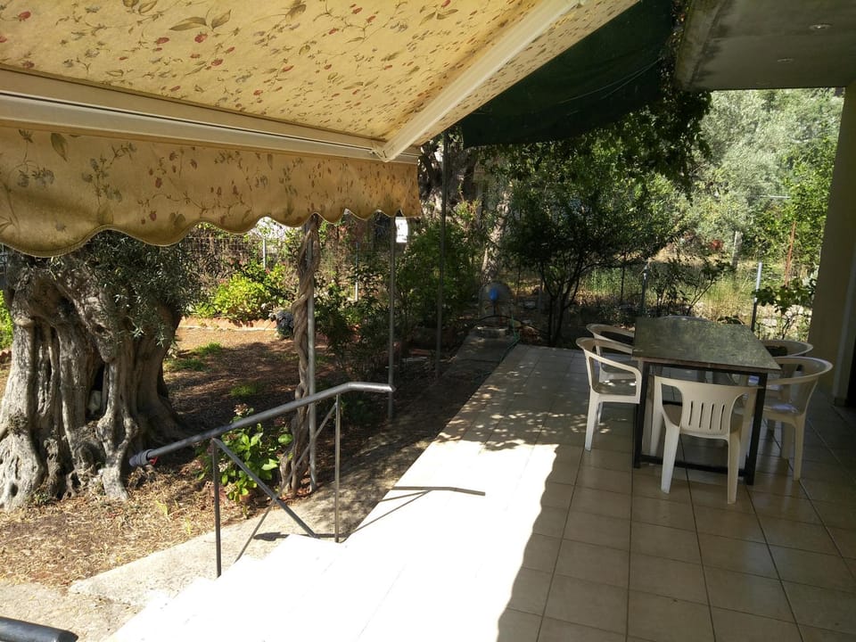 Lefkas house with garden House in Lefkada, Lefkada Municipality, Greece