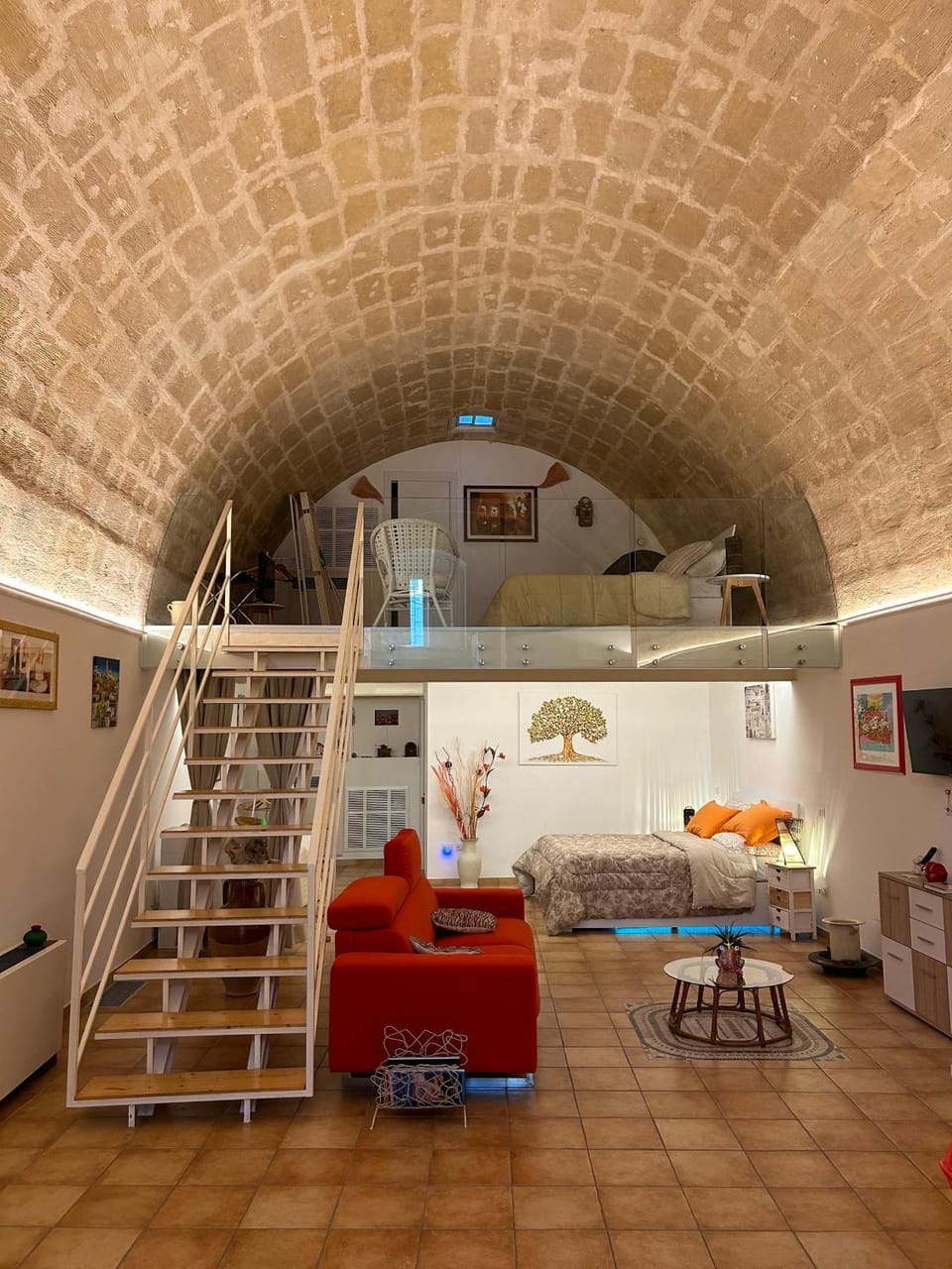 Living room, Bedroom