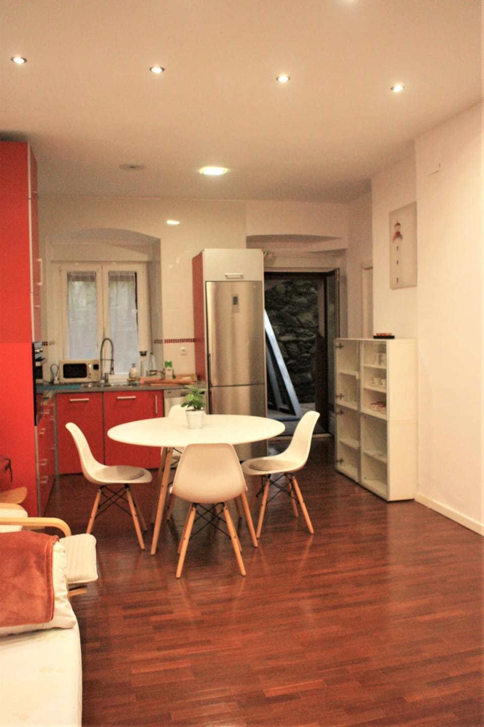 Living room, Dining area