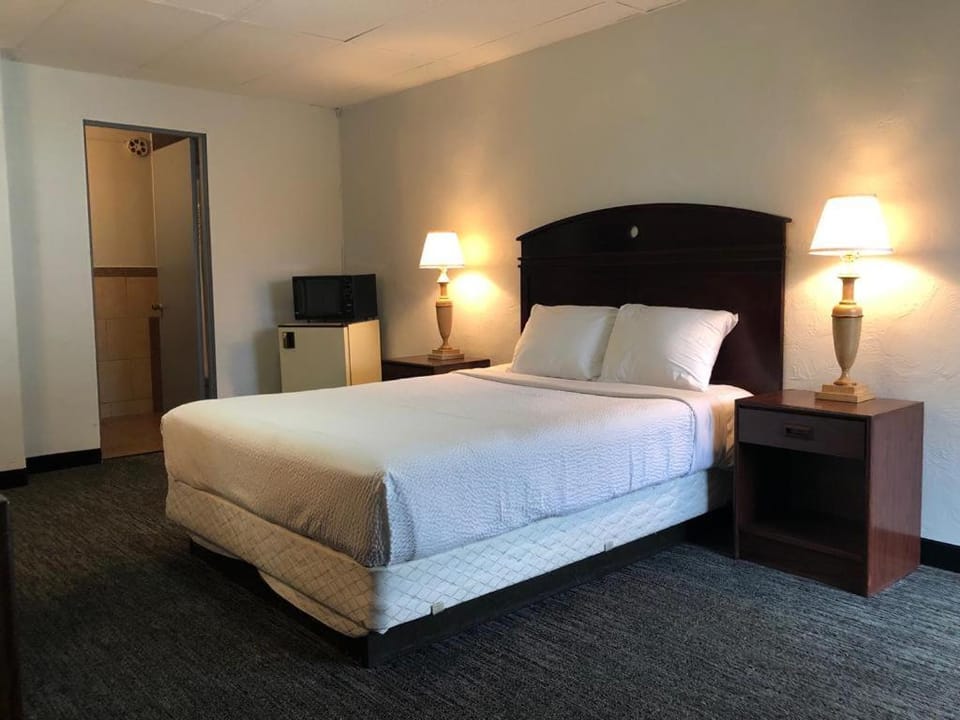 Portland Super Value Inn Hotel in Portland
