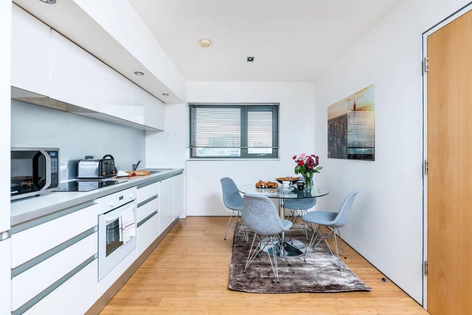 Haggerston Studios Apartment in London Borough of Islington