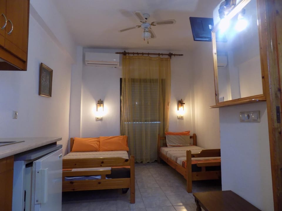 DIALEKTI STUDIOS Apartment hotel in Halkidiki