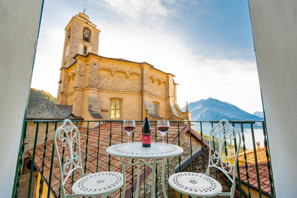 Vecchia Perledo 1907 Apartment in Province of Lecco