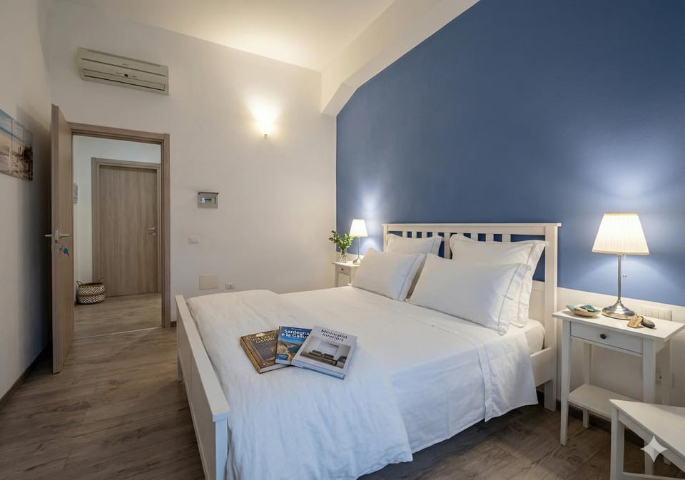 D'Annunzio Rooms Bed and Breakfast in Olbia